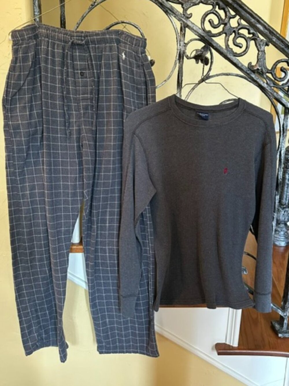 Men’s POLO Ralph Lauren Sleepwear/Lounge shirt and pants - size Medium
